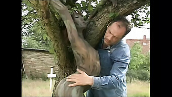 Markus Waxeneggers Denkwürdige Performance In Einem Klassischen Italienischen Film