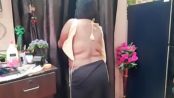 Sexy Indian Housewife With Short Hair Flaunts Her Sensuality In Part 25